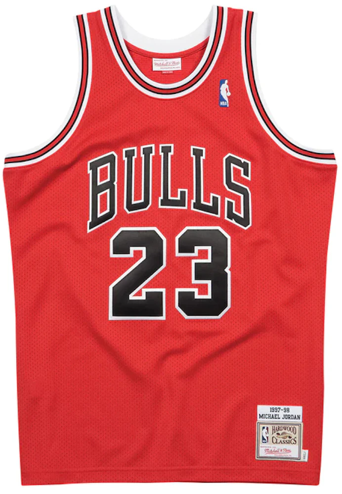 Mitchell & Ness Michael Jordan Chicago Bulls 1997-98 Authentic Jersey ...