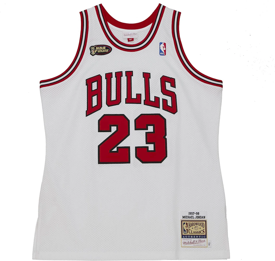 Michael Jordan Mitchell & Ness Chicago Bulls Jersey 1997-98 