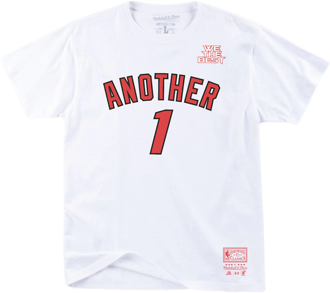 Men's T-Shirt Mitchell & Ness NBA Team Logo Tee Miami Heat Black