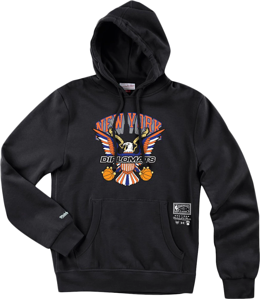 https://images.stockx.com/images/Mitchell-Ness-x-The-Diplomats-x-New-York-Knicks-Hoodie-Black.png?fit=fill&bg=FFFFFF&w=700&h=500&fm=webp&auto=compress&q=90&dpr=2&trim=color&updated_at=1634934929