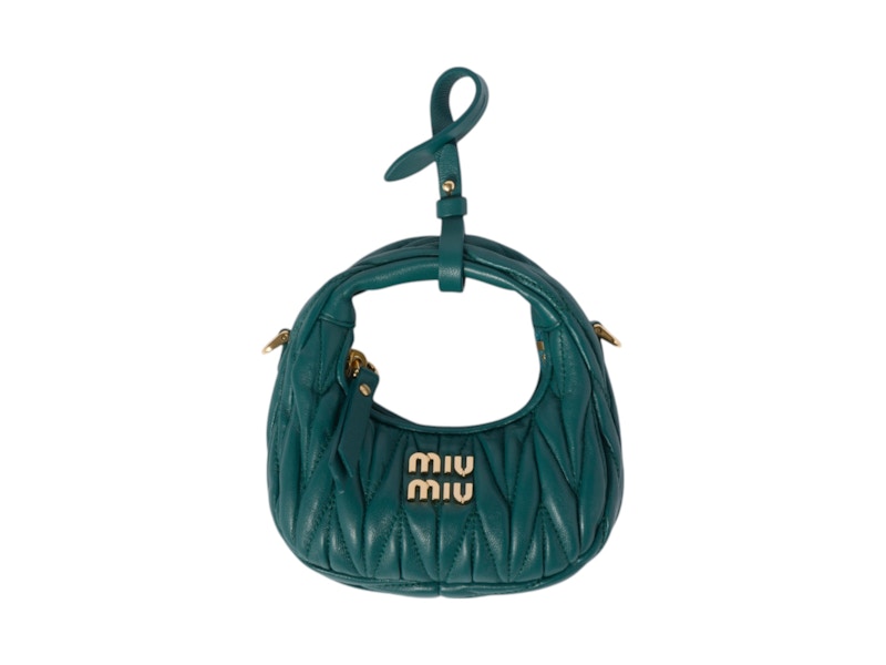 Wander matelasse nappa leather micro hobo bag ポーチ Miu Miu Wander Matelasse Nappa Leather Micro Hobo Bag Lagoon