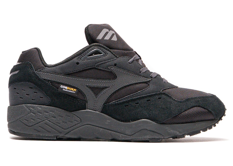 Pre-owned Mizuno Men's Contender Cordura Sneakers Insand In Black/black Sand
