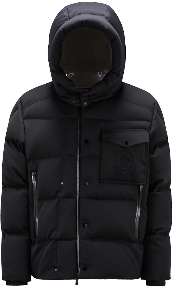 Moncler Karakorum Tech Jersey Short Down Jacket Black  (I20911A0020489AA6999) Men's - FW23 - US