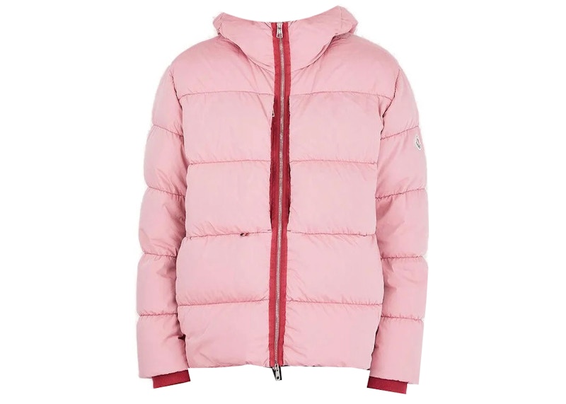 背中で語れる『PAVIOT』Moncler Paviot ダウンジャケット