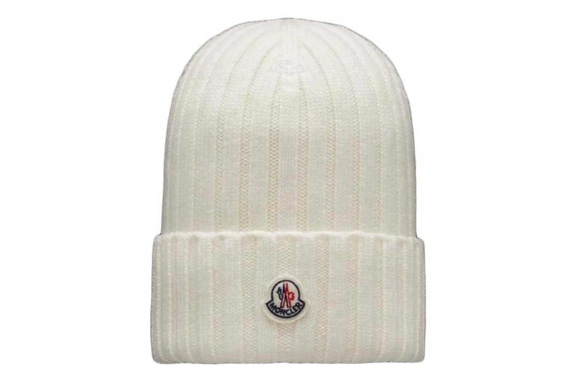 Pre-owned Moncler Ribbed Knit Beanie White