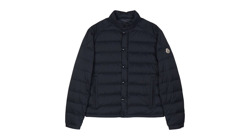 【MONCLER】XWillow Smith Alexiベスト BESINES 597EX Jackets NAVY from Moncler 1611 EUR