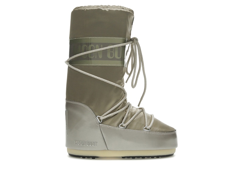 Pre-owned Moon Boot Icon Boot Glance (women's) Sneakers In Platinum