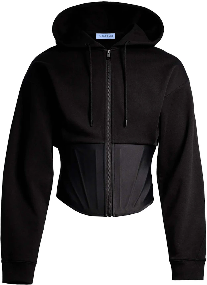 Men's Street style: H&M sweatshirt, jean jacket and black denim