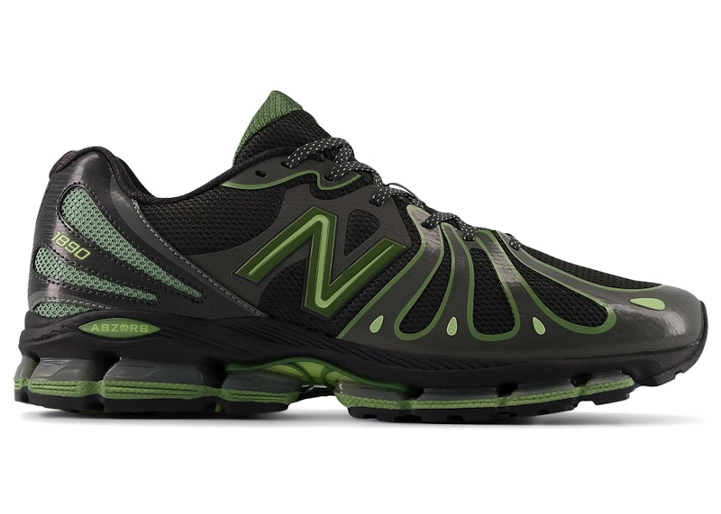 Men's New Balance 1890 Sneakers in Faded Black/Utility Green