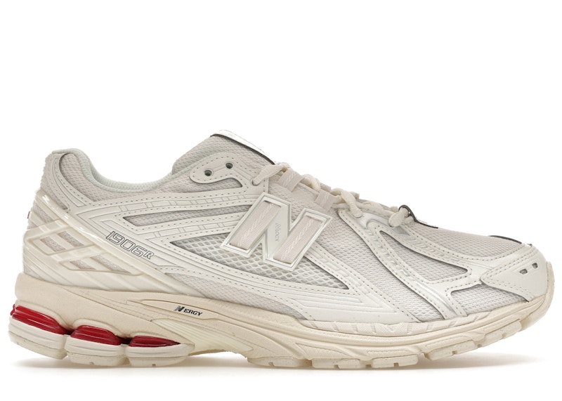 Men's New Balance 1906R Sneakers in Sea Salt/Red