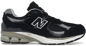 New Balance 2002R Protection Pack en negro y gris