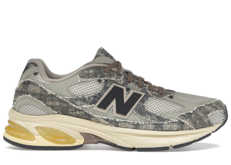 New Balance 2010 Joe Freshgoods Bag Lady