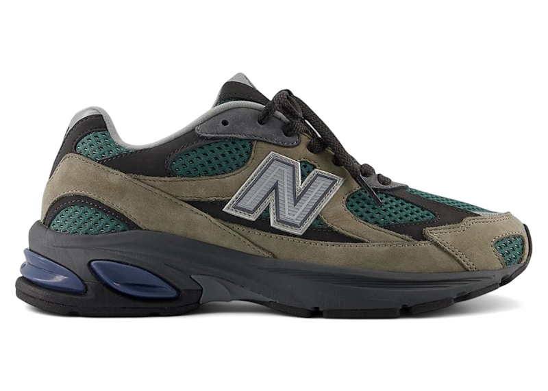 Pre-owned New Balance Men's 2010 Vintage Khaki Sneakers In Dockside/indigo In Blue
