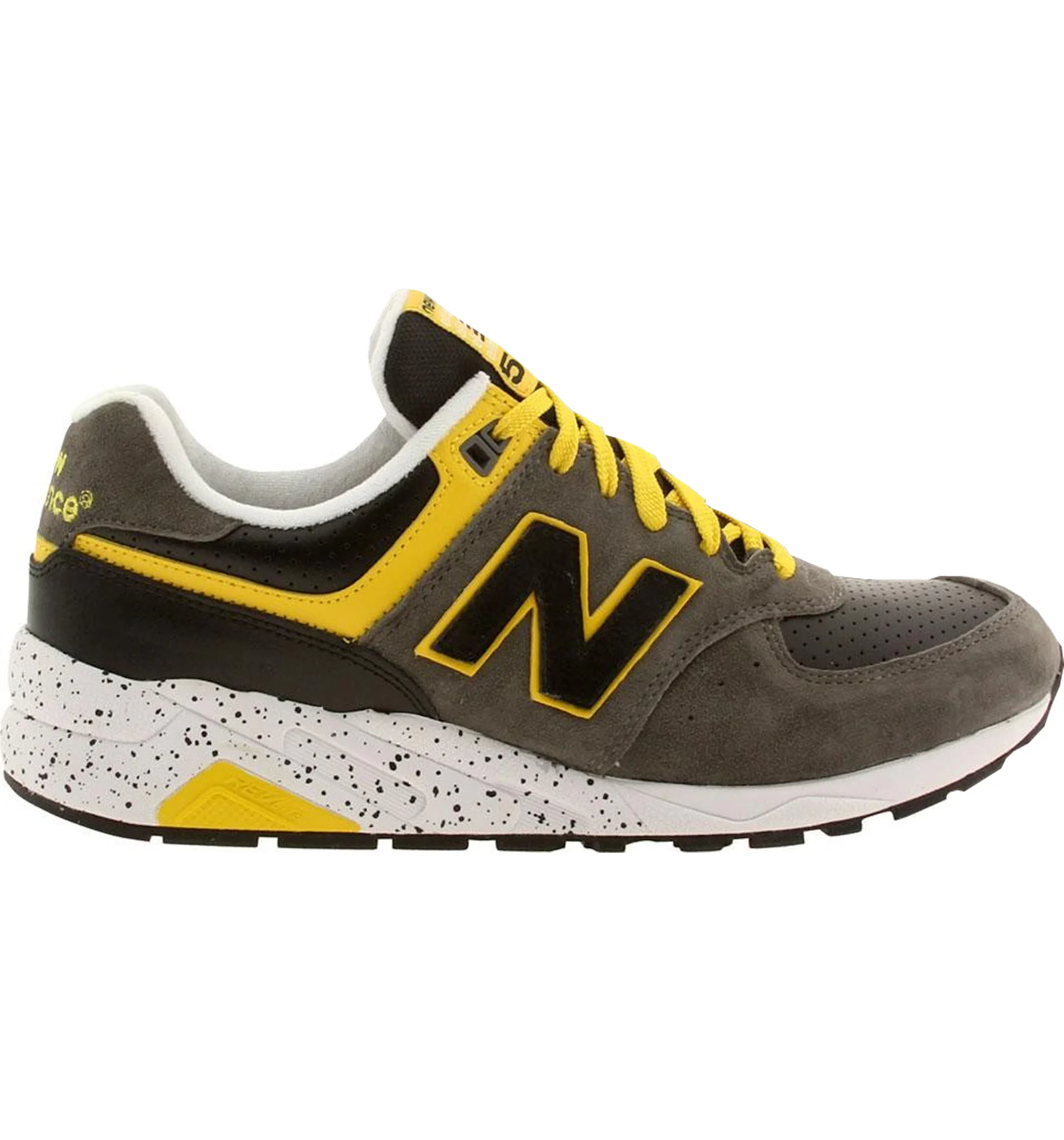 New Balance 572 Halloween