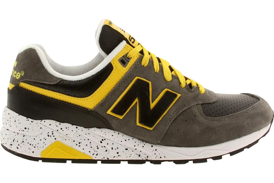 New Balance 572 Halloween