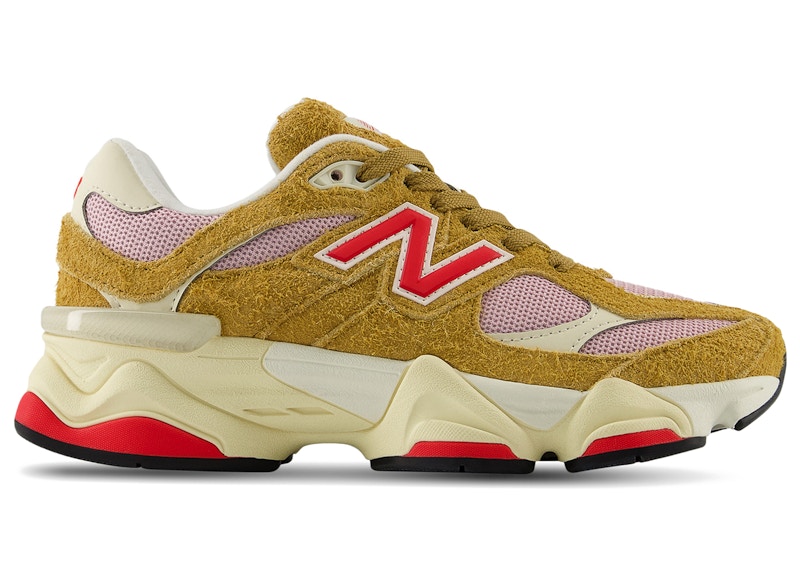 New Balance 9060 Sneakers in Great Plains/Twilight Haze/True Red