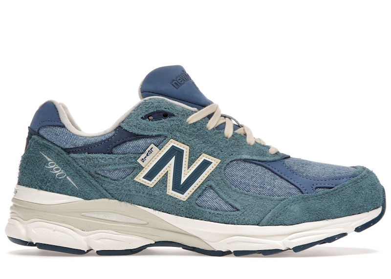 New Balance 990v3 MiUSA Levi's Denim