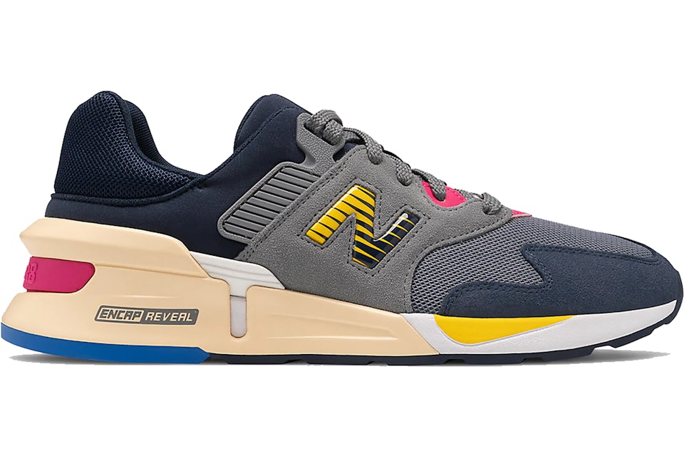 New balance 997s hotsell black and white