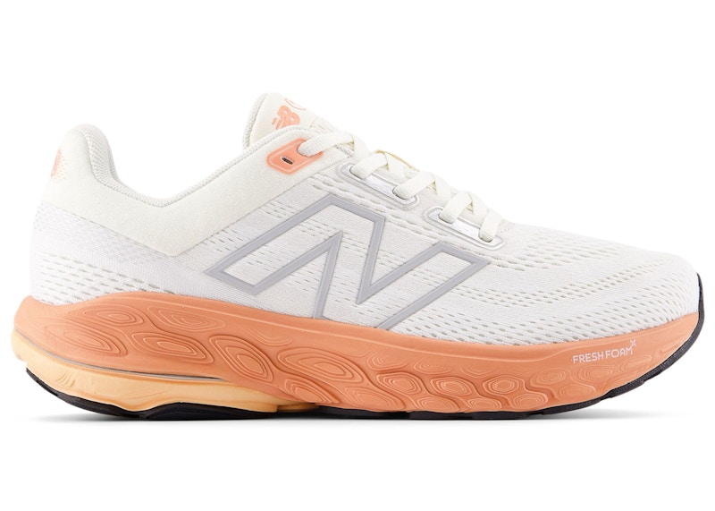 New Balance Fresh Foam X 860v14 (Women's) Sneakers in White/Angora/Peach Nectar