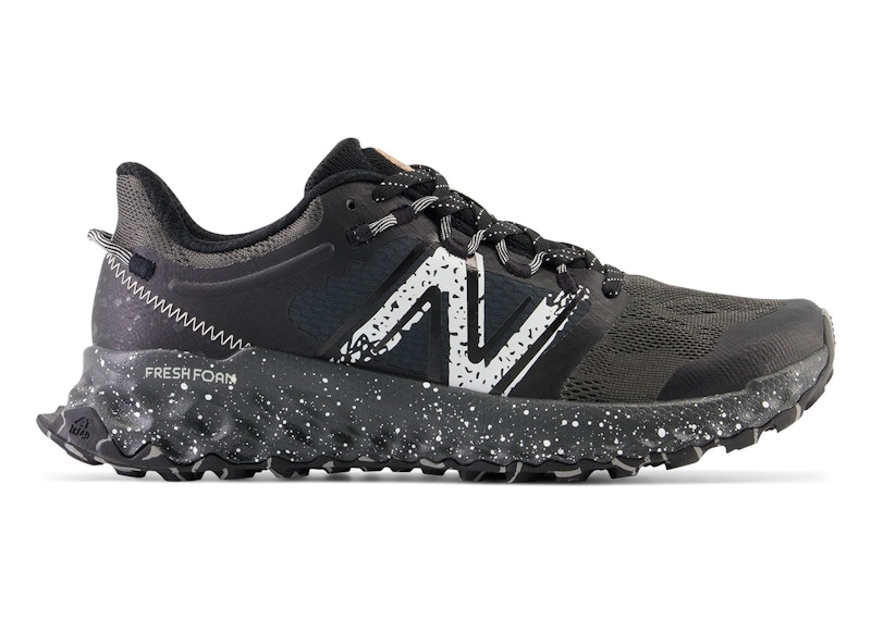 Pre-owned New Balance Fresh Foam Garoé (women's) Sneakers In Top In Black/blacktop/sea Salt