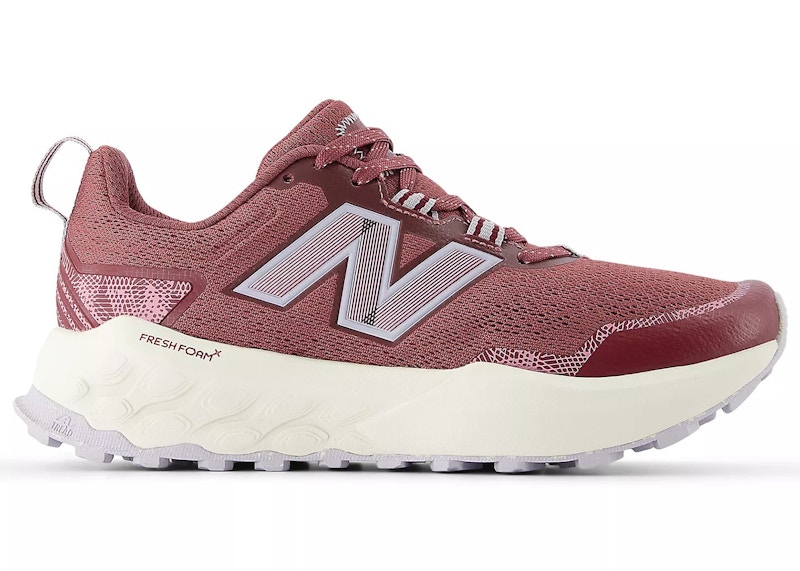 New Balance Fresh Foam Garoé V2 (Women's) Sneakers in Washed Burgundy/Monarch/Pearl Grey