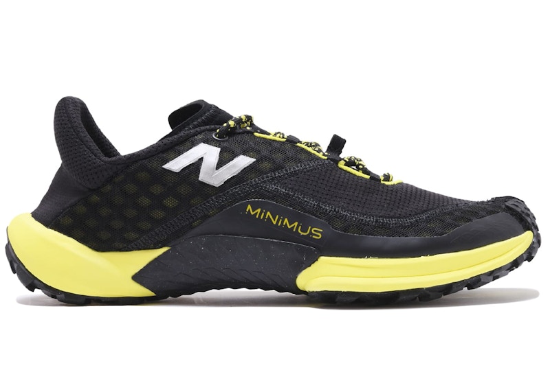 Black new balance minimus online