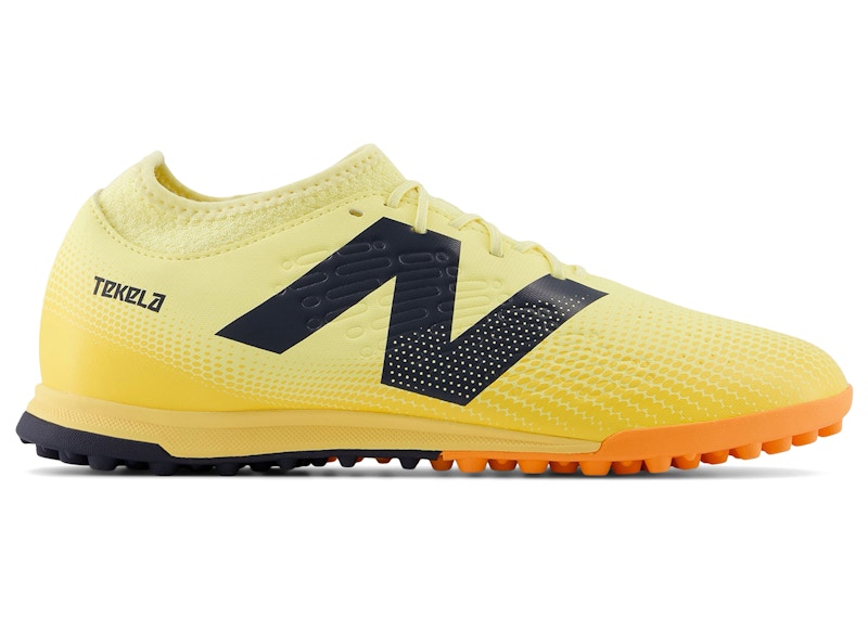 Men's New Balance Tekela v4+ Magique TF Sneakers in Yellow/Beige