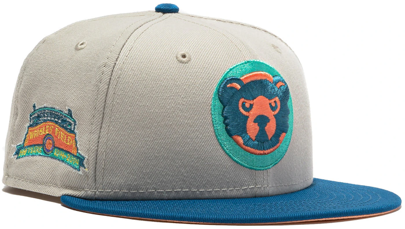 New Era Chicago Cubs Ocean Drive Patch Hat Club Exclusive 59Fifty Wrigley  Field Patch Hat Club Exclusive 59Fifty Fitted Hat Stone/Indigo/Peach - SS22  - US