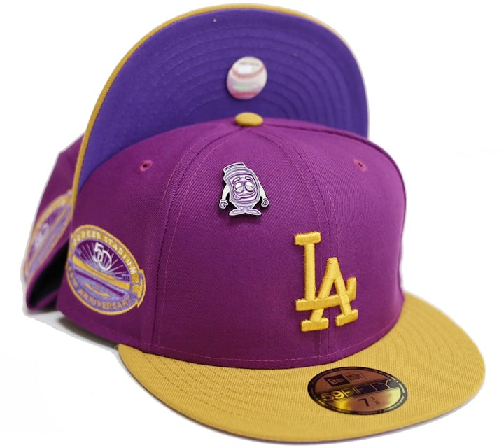 New Era 59FIFTY Los Angeles Dodgers Vintage Script Dark Royal White Fitted Hat