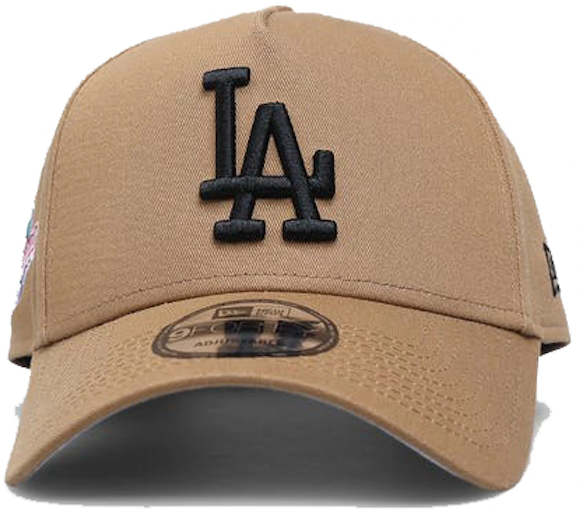 New Era Los Angeles Dodgers Tee in Beige