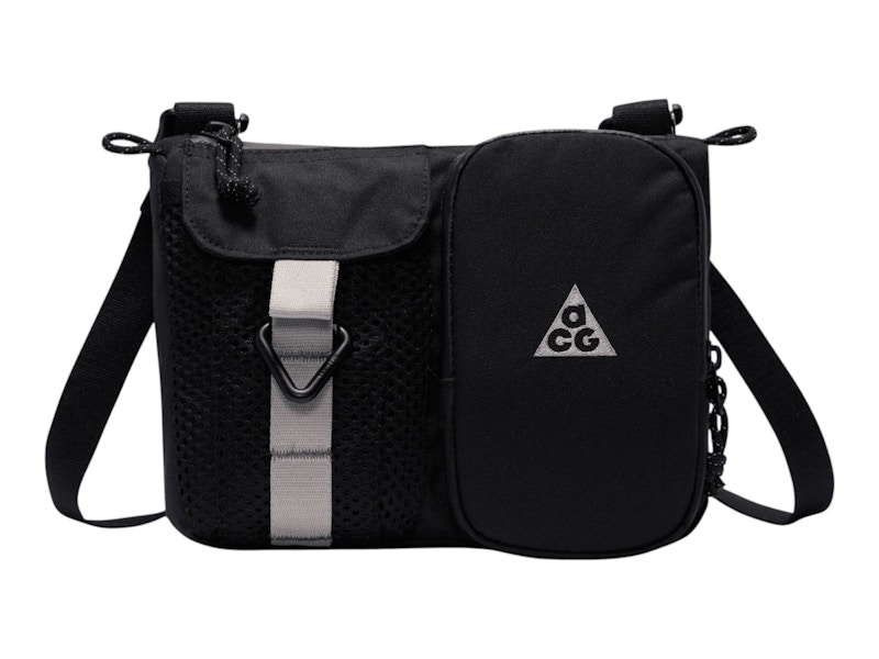 Nike ACG Daymax Crossbody Bag Black Men's - SS26 - US