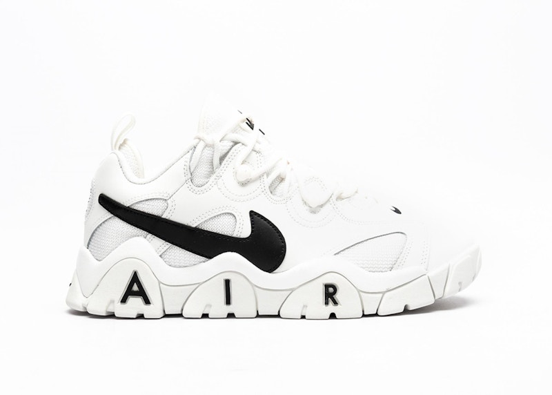 Nike Air Barrage Low White Black 