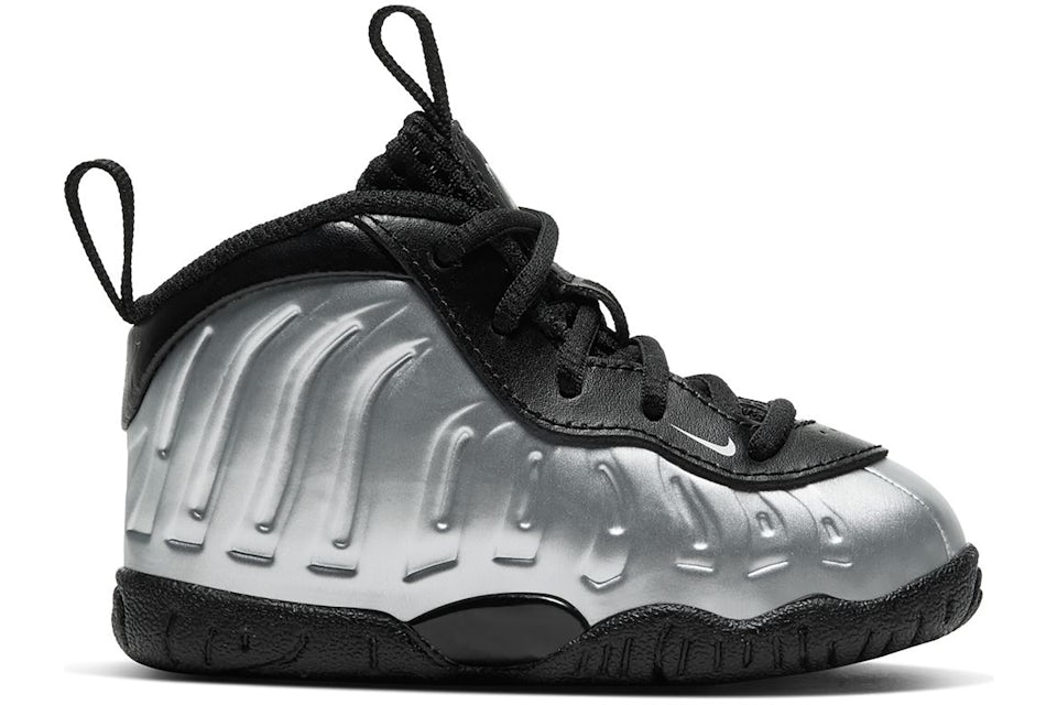 Nike foamposite chrome deals