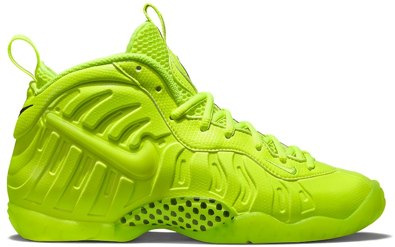 nike air foamposite pro volt