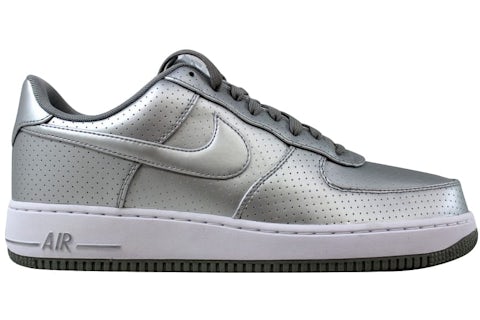 Nike Footwear Nike Air Force Plateadas Nike Air Force Low '07 LV8