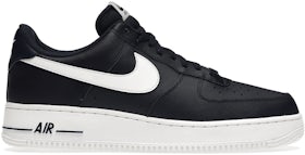 Nike Air Force 1 Low '07 x OFF-WHITE MoMA 2018 for Sale, Authenticity  Guaranteed
