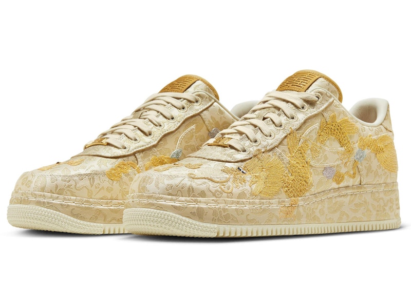 Yellow velvet air on sale force 1 womens