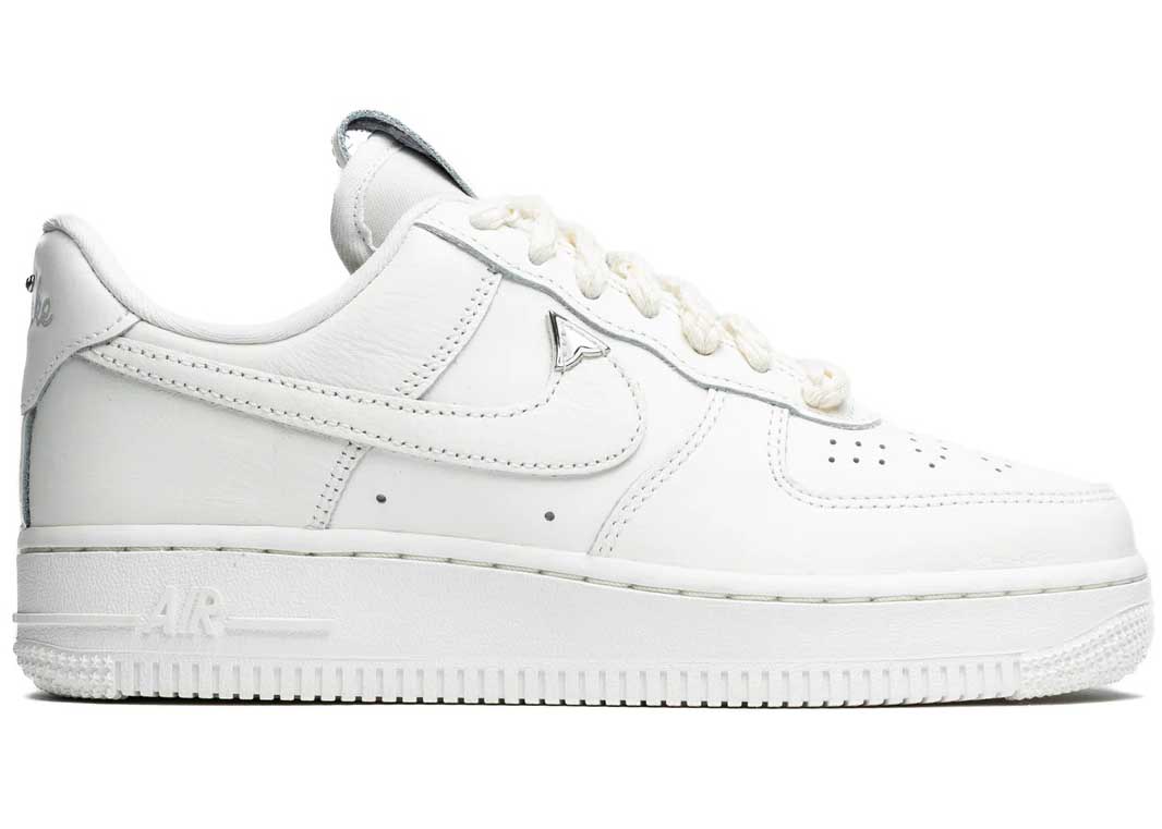 NIKE WMNS AIR FORCE 1 LOW ’07 LV8