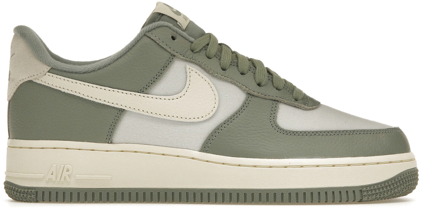 Nike Air Force 1 '07 Lv8 Mid Sneakers in Green for Men