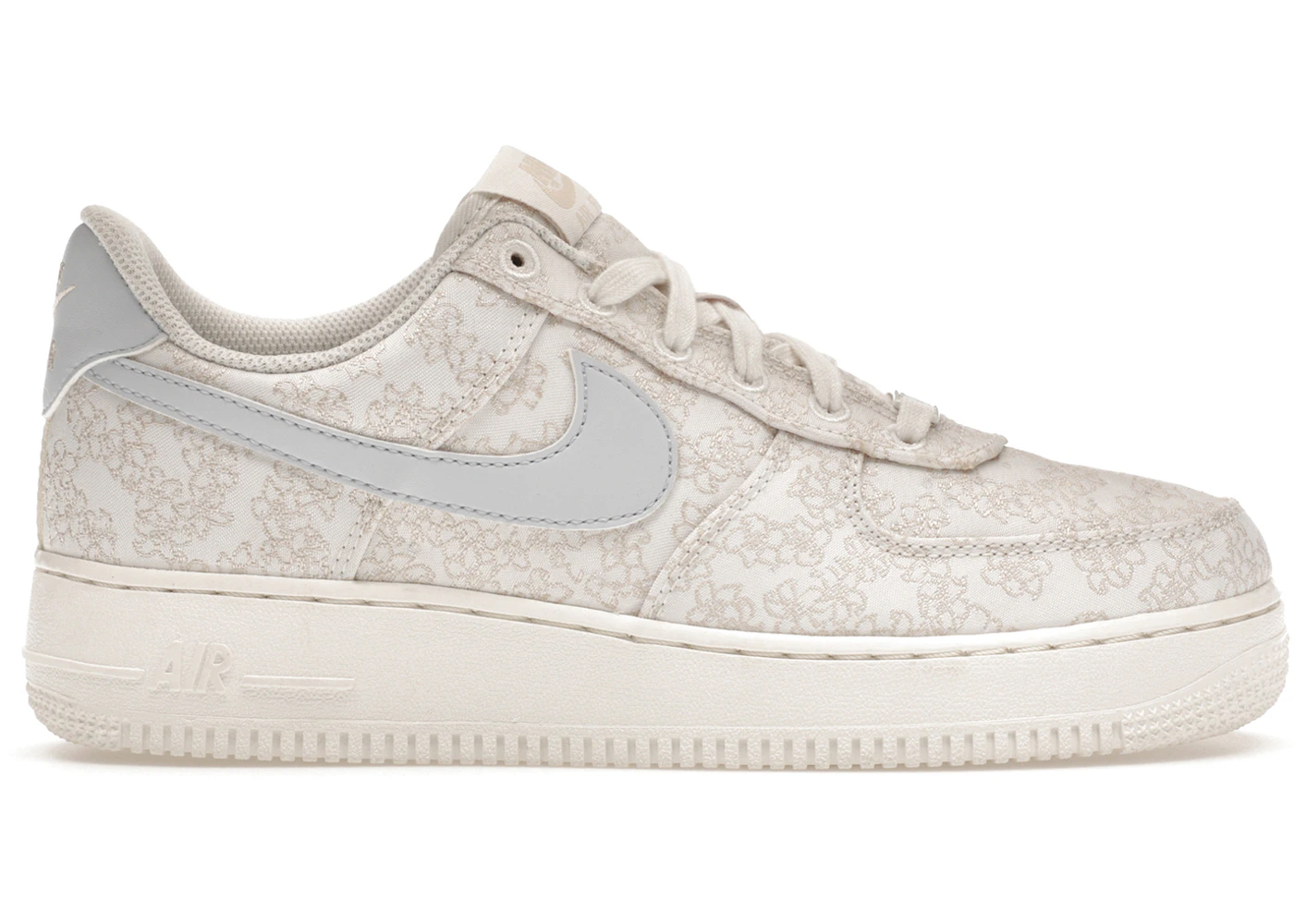 Nike Air Force Low '07 SE Jacquard Floral Embroidery (Women's
