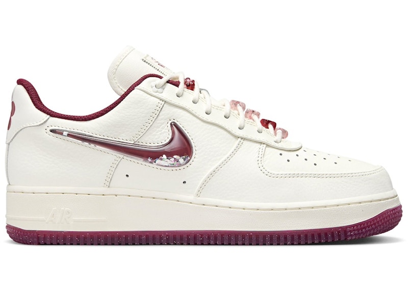 Nike Air Force 1 Low 07 SE PRM Valentine s Day 2024 Women s