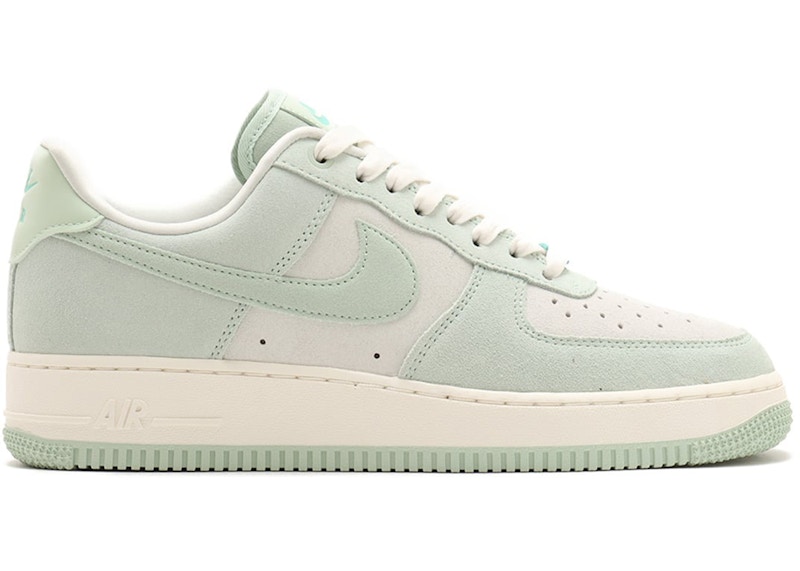 Nike Air Force 1 Low 07 SE Spruce Aura Pistachio Frost Women s HQ1497 099 GB