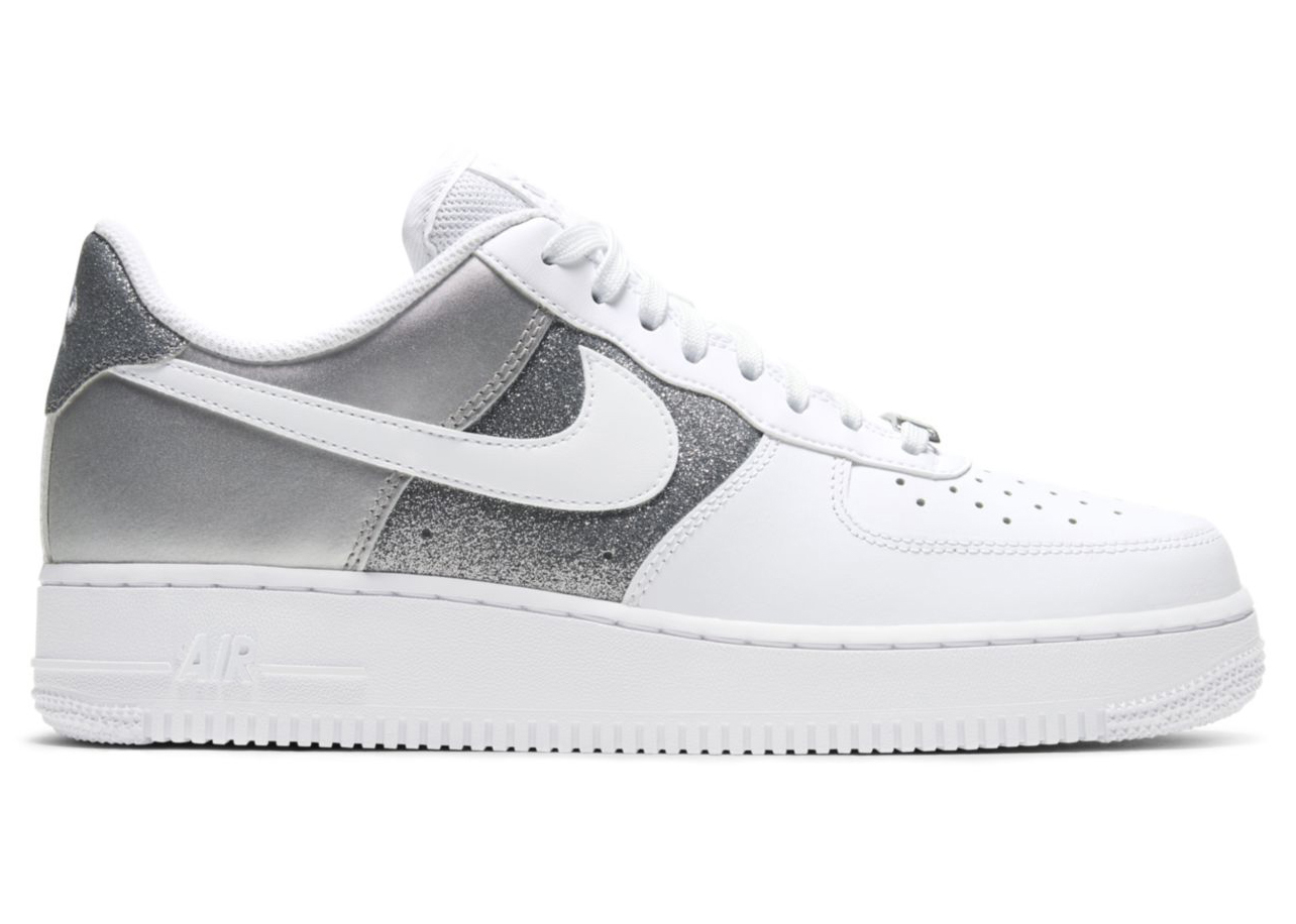 nike air force 1 07 white and silver