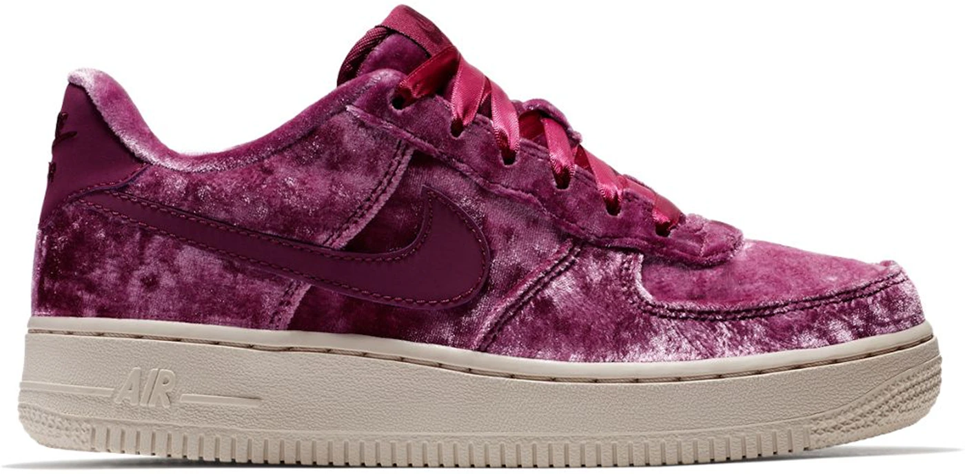 Air Force 1 Low Crushed Velvet (GS) - 849345-601 - US
