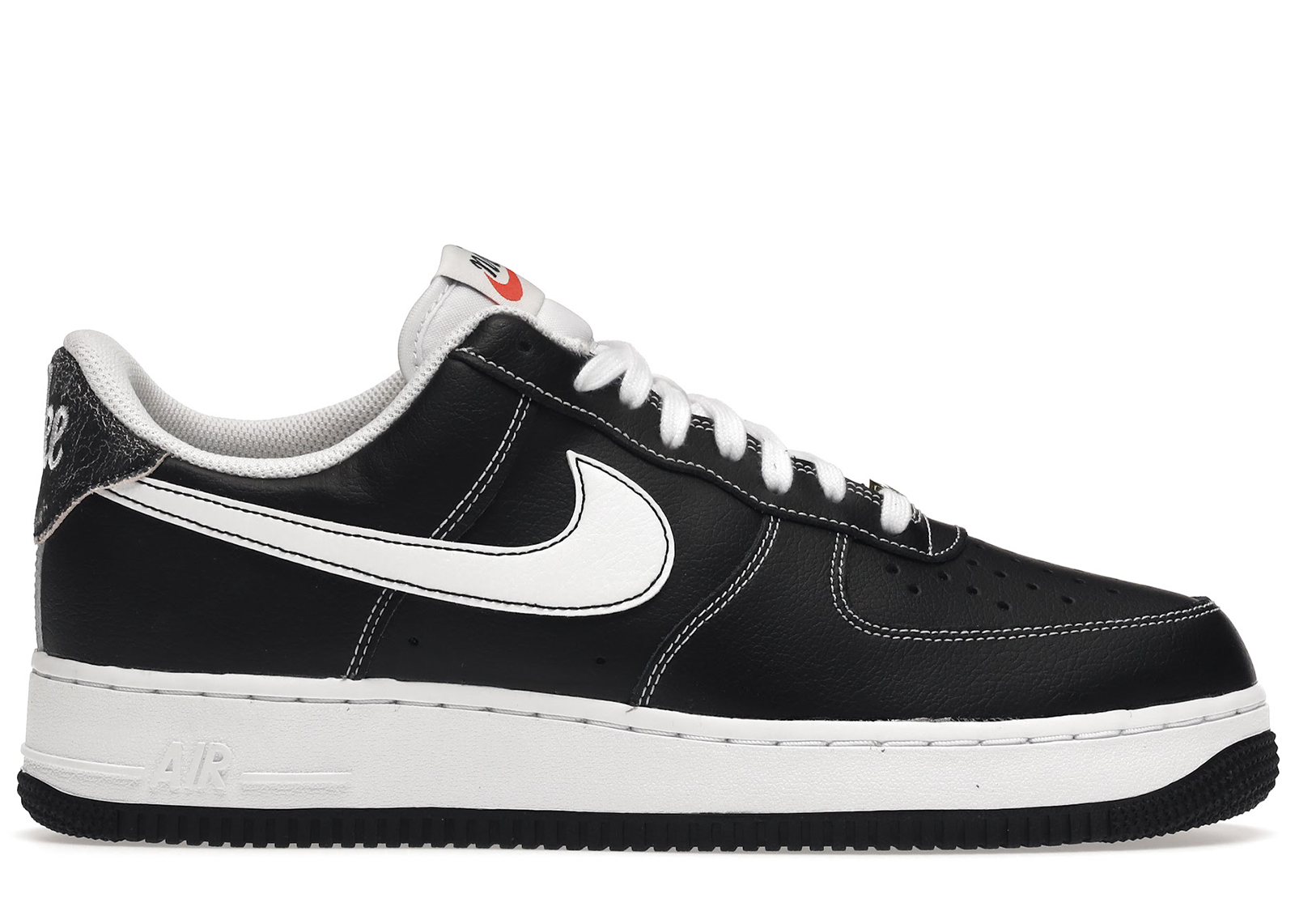 Nike Air Force 1 Low First Use Black White