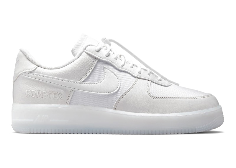 Nike Air Force 1 Low Gore-Tex Triple White