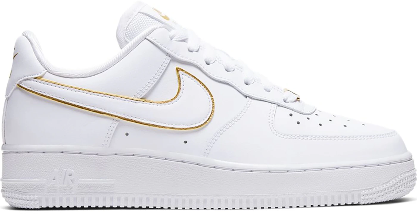 https://images.stockx.com/images/Nike-Air-Force-1-Low-Icon-Clash-White-Metallic-Gold-W.png?fit=fill&bg=FFFFFF&w=700&h=500&fm=webp&auto=compress&q=90&dpr=2&trim=color&updated_at=1608520181