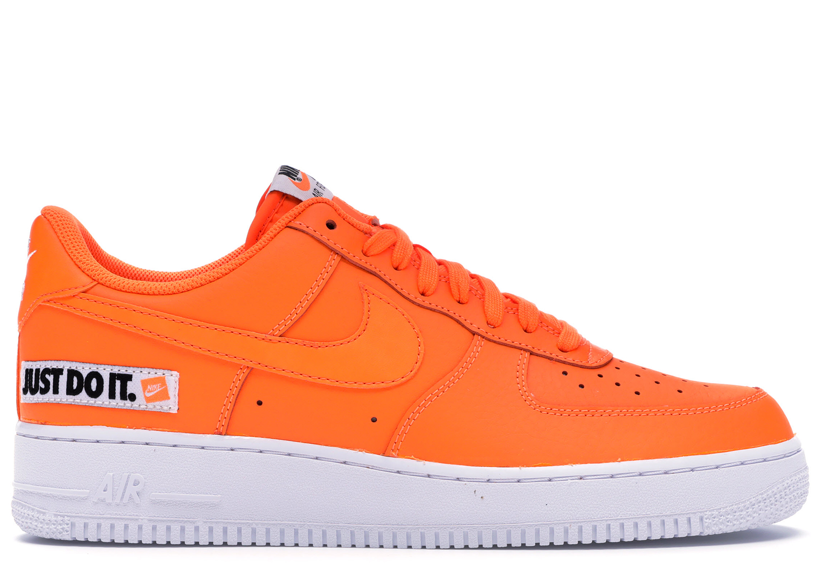 chaussure nike air force 1 orange