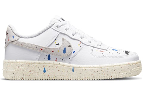 Triple Air Force One Low Lv8 Nike Air Force LV8 Older Kids' Shoes