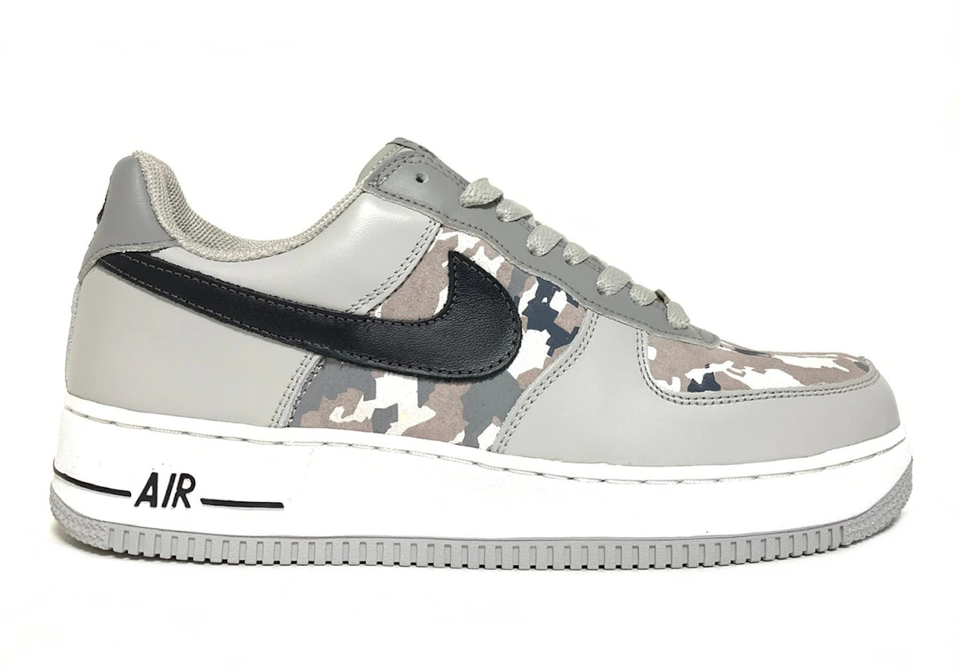 Nike Air Force 1 Low Premium Men's Shoes.